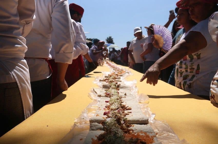 Cuernavaca breaks world record for longest taco acorazado