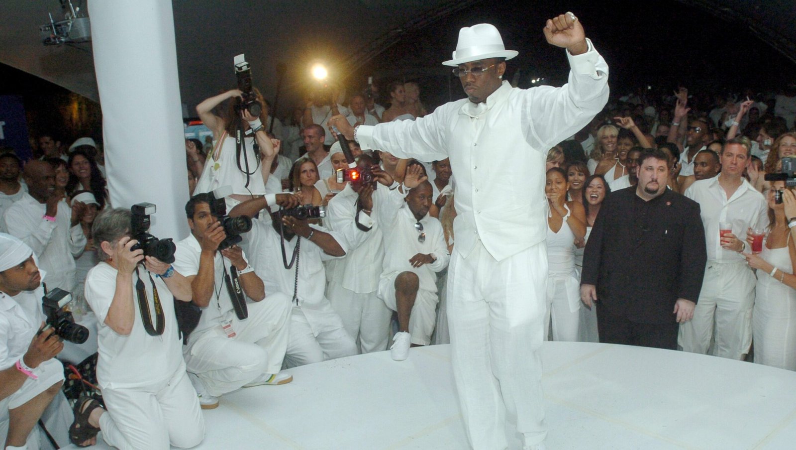 ¿A qué celebridades asistieron a las fiestas blancas de Diddy?