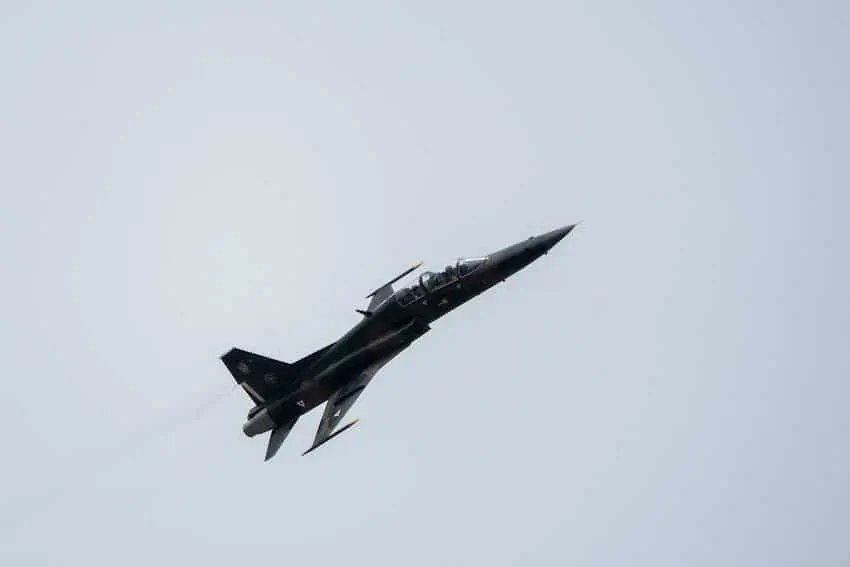 Las 18 misiones de avión espionaje del Pentágono cerca de las preocupaciones de vigilancia de la chispa fronteriza entre Estados Unidos y México