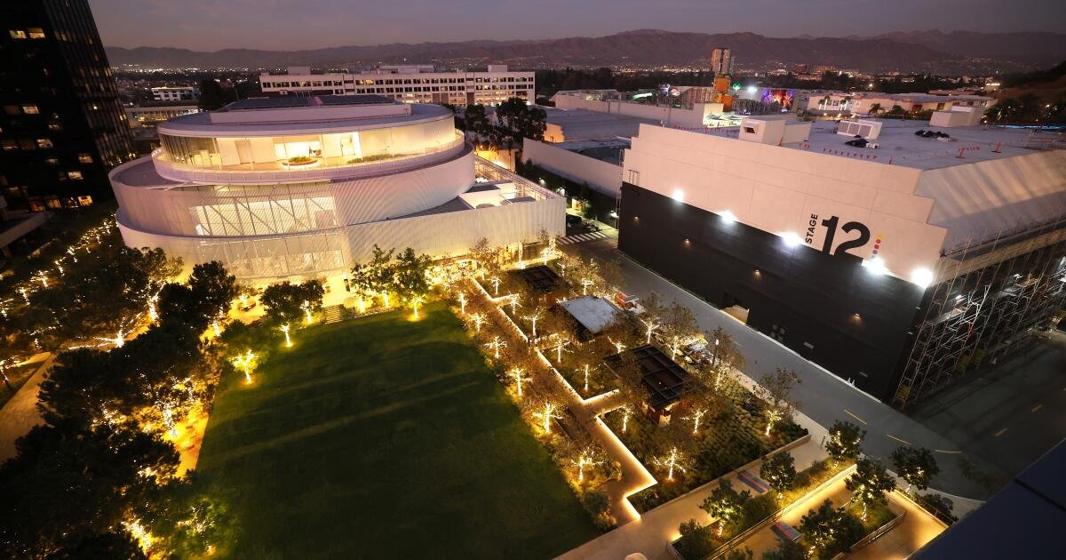 NBCUniversal completa la actualización verde de Historic Studio