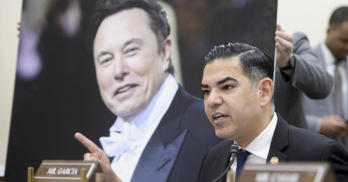 El representante García extrae el escrutinio del funcionario de Trump Justice sobre sus comentarios de almizcle
