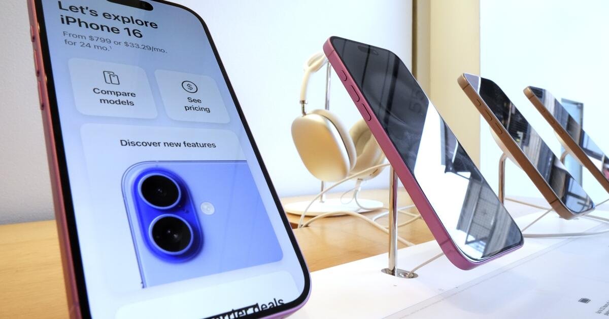 Apple para arreglar el problema de dictado de iPhone que sugiere reemplazar la palabra 'racista' con 'trump'
