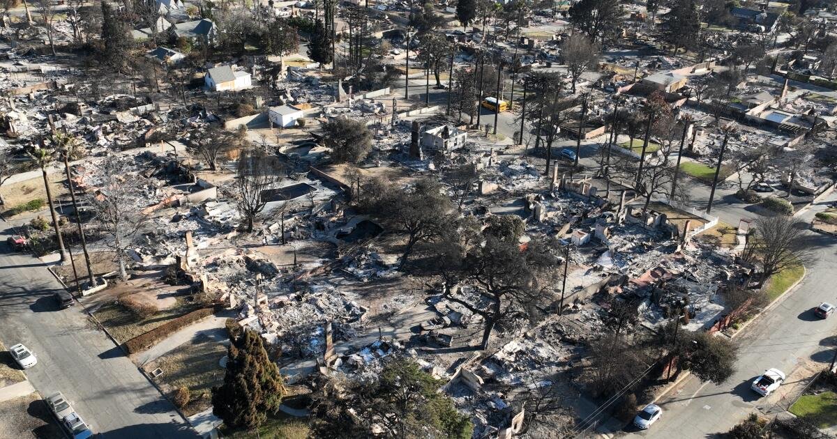 Detrás del asombroso costo económico de los incendios forestales de Los Ángeles