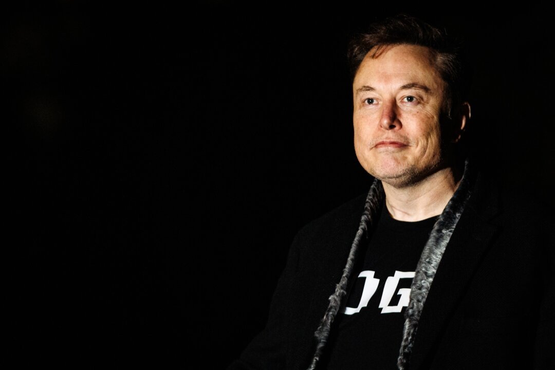 Doge, Elon Musk debe entregar documentos, responder preguntas escritas, dice el juez