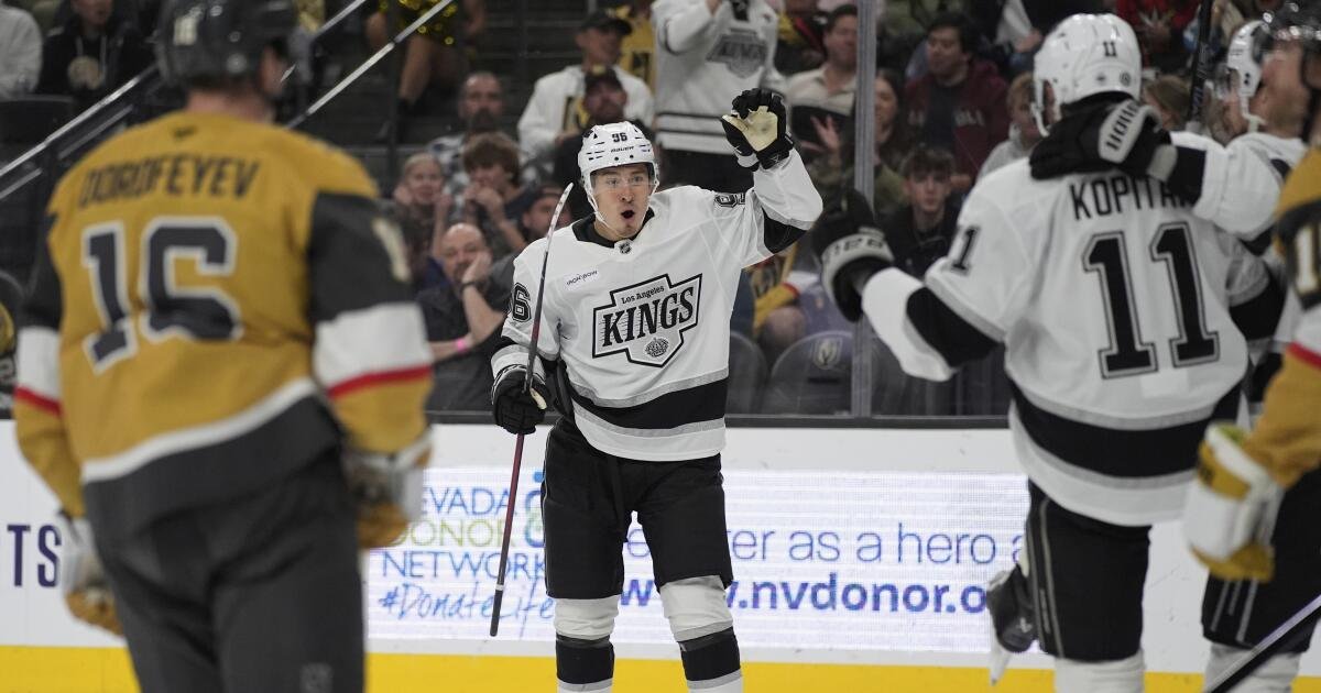 El objetivo del tercer período de Adrian Kempe ayuda a Kings a defenderse de las Vegas.