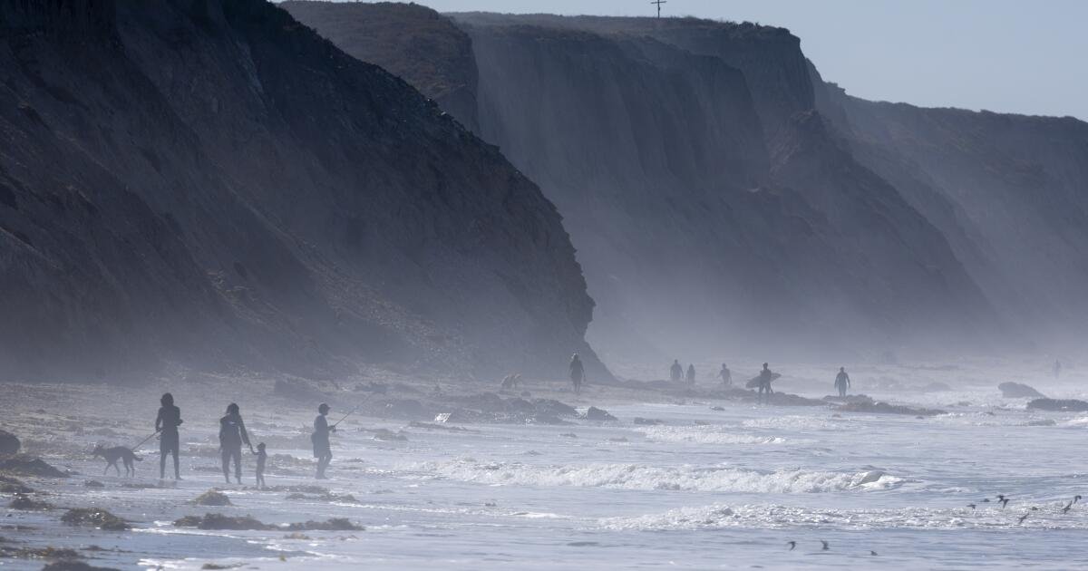 Hace medio siglo, los californianos salvaron la costa. ¿Las amenazas de Trump provocan otro levantamiento?