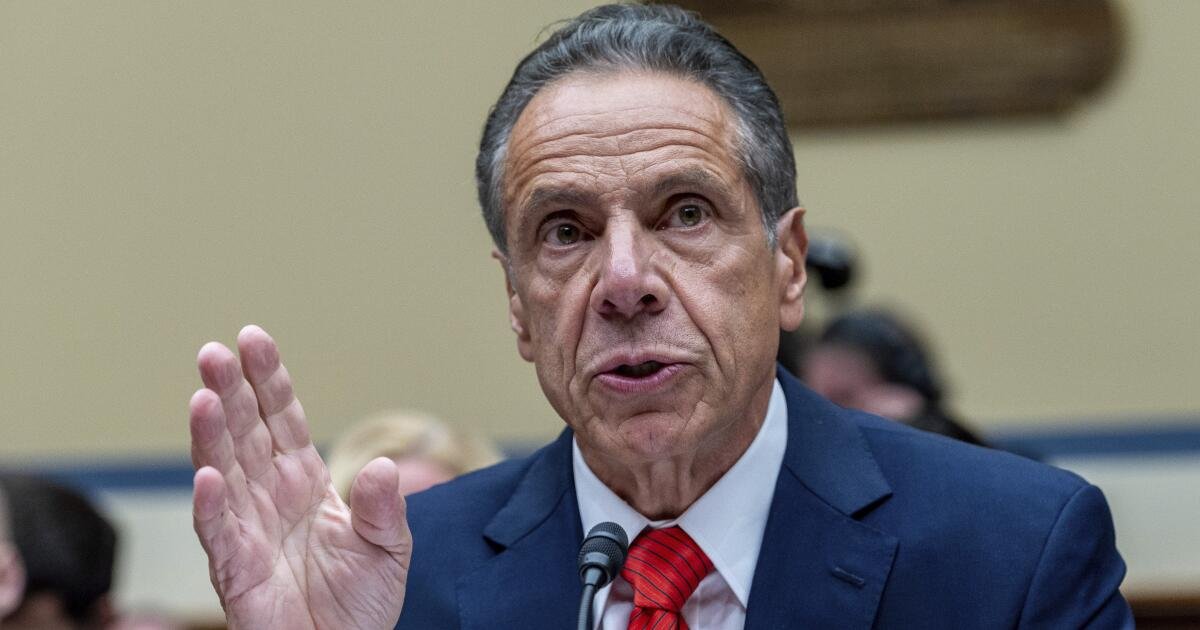 El ex gobernador Andrew Cuomo lanza una carrera para el alcalde de la ciudad de Nueva York
