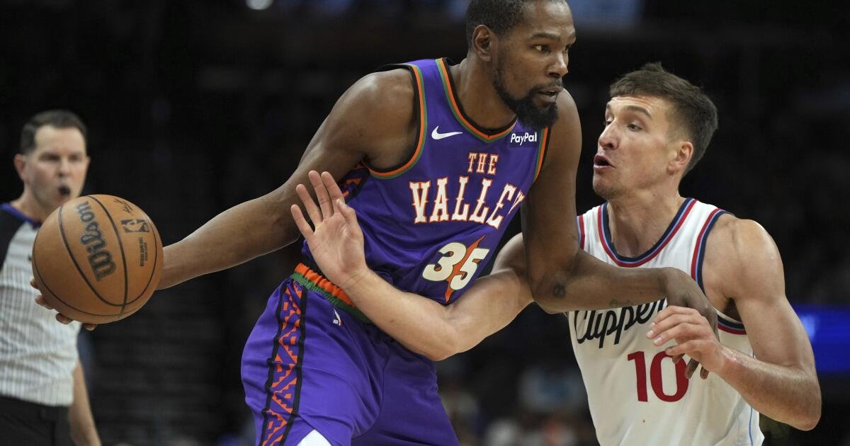 Clippers soplan la ventaja de 23 puntos y pierde ante los Suns