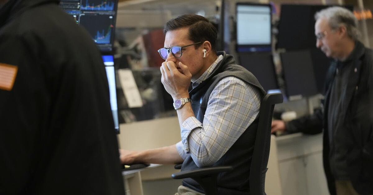 Wall Street cae nuevamente a medida que las pérdidas eliminan todas las ganancias posteriores a la elección para el S&P 500