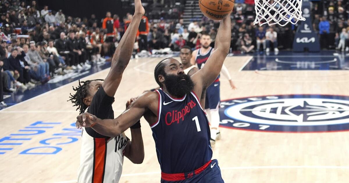 James Harden anota 50 puntos en la victoria de Clippers sobre los pistones