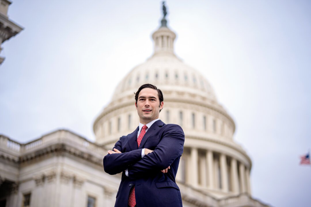 Gold Price Hike Sparks Surge in Electronic Metal Detecting