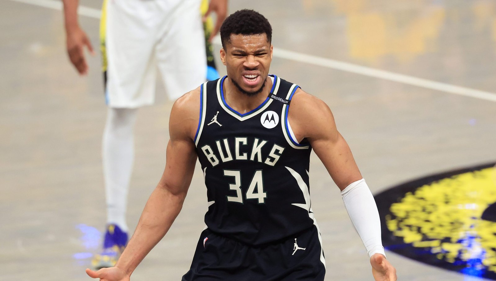 Giannis Antetokounmpo: 5 cosas sobre el jugador de baloncesto
