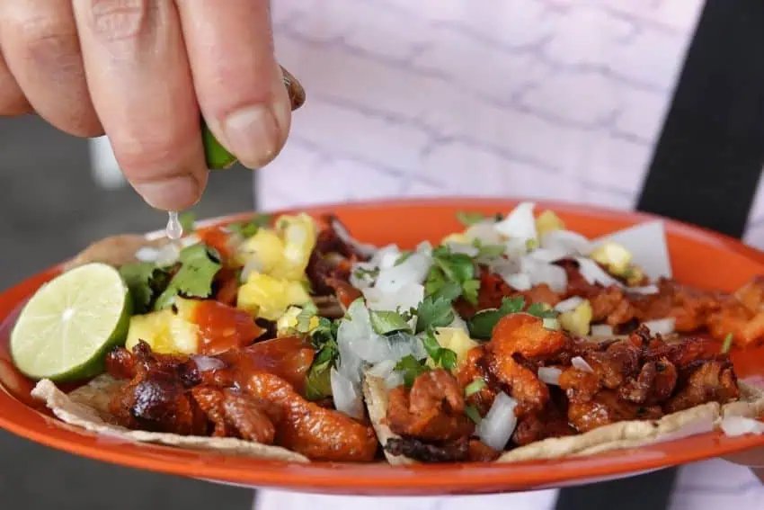 Los mexicanos gastaron casi US $ 2.5B en tacos en 2024