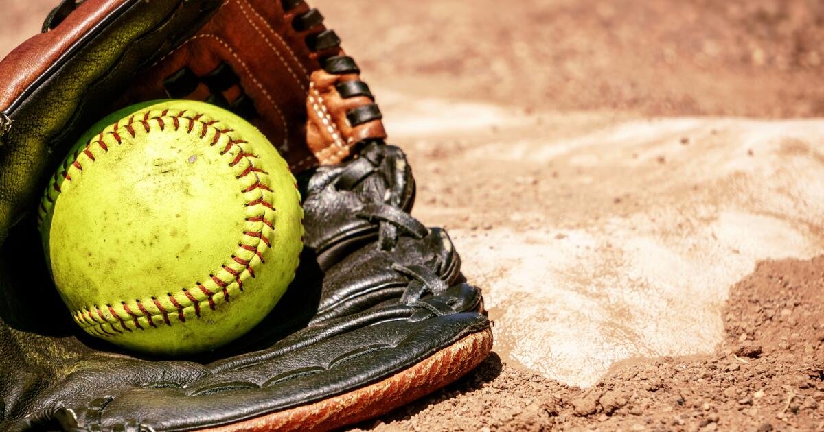 Softbol de la escuela secundaria: puntajes de playoffs de la sección de la ciudad y emparejamientos
