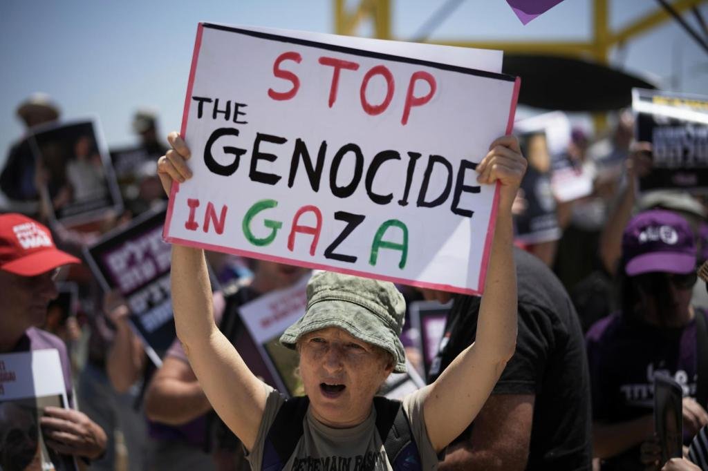 Al menos 60 personas asesinadas por huelgas israelíes en Gaza, ya que Israel deja una ayuda mínima