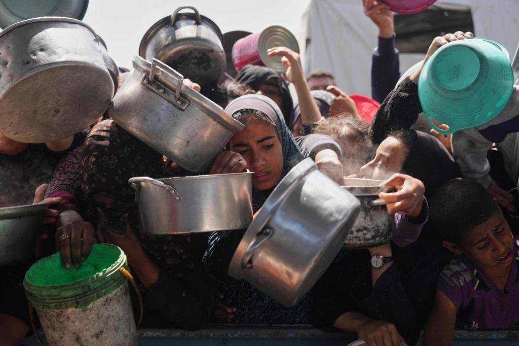 Gaza Aid se seca a medida que el bloqueo israelí entra en un tercer mes