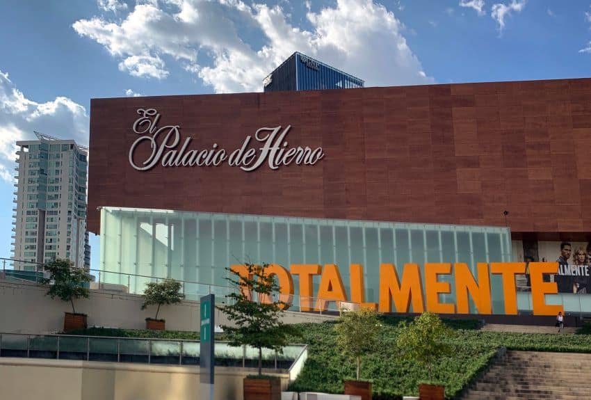 Más de 20 empresas firman un acuerdo para vender más productos 'hechos en México'