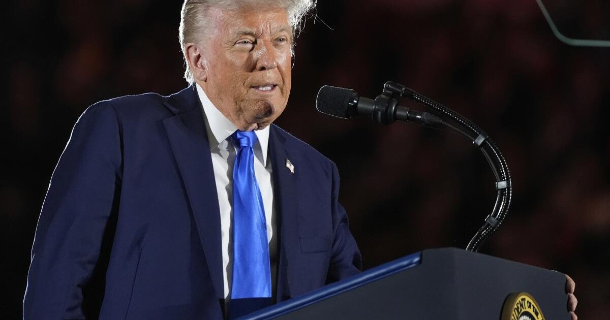 La Casa Blanca sale con fuertes recortes de gastos en el plan de presupuesto 2026 de Trump