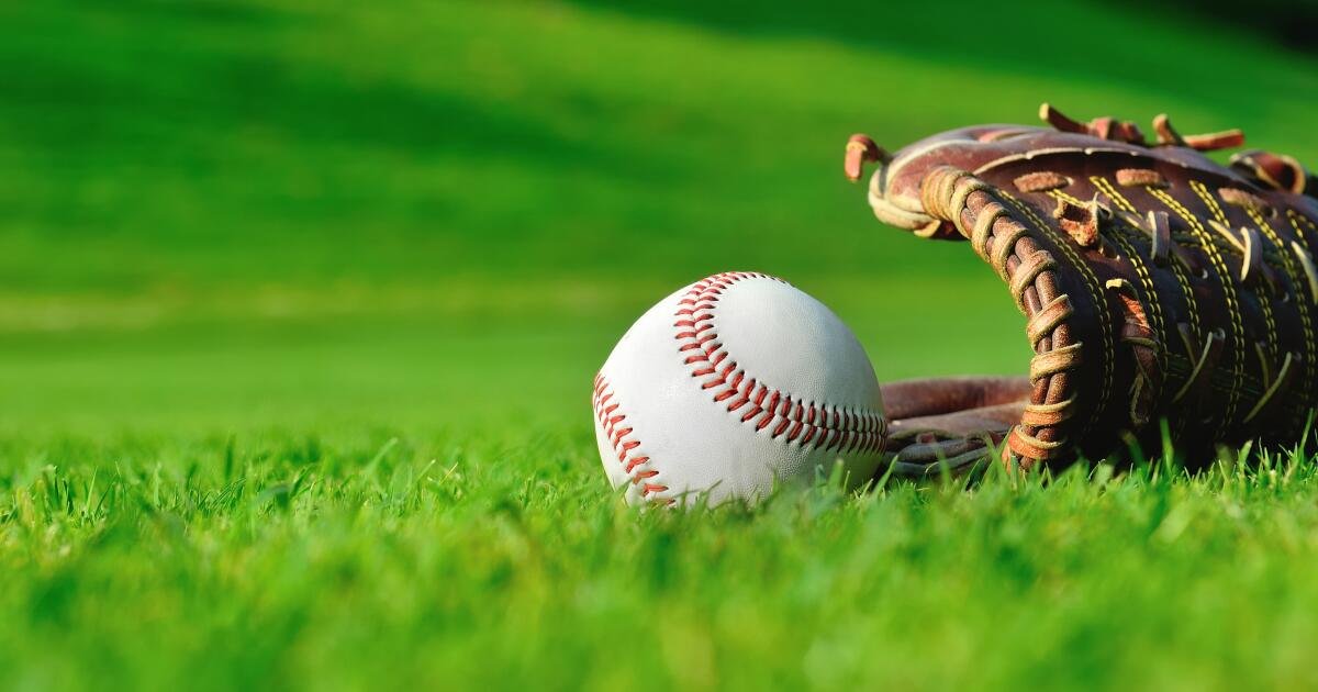 Puntajes de béisbol y softbol de la escuela secundaria del sábado