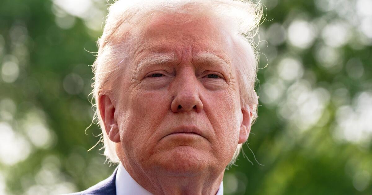 El tribunal de apelaciones permite que la orden anti-unión de Trump surja en vigencia