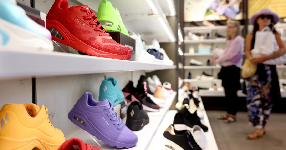Skechers irá en privado en un acuerdo de $ 9.4 mil millones