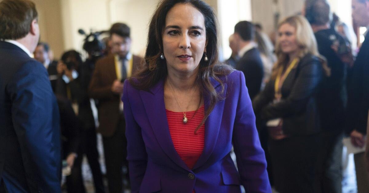 El Departamento de Justicia cambiará su enfoque en votar y priorizar la orden de elecciones de Trump