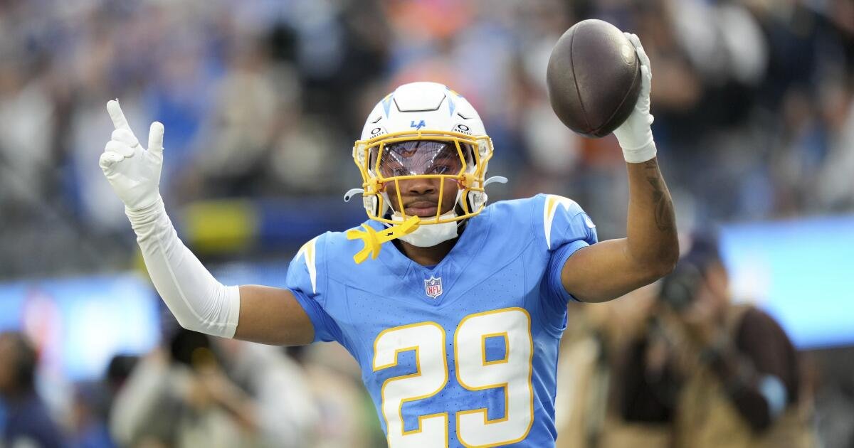Tarheeb todavía, Cam Hart ansioso por demostrar que pueden ser estrellas en la secundaria de Chargers
