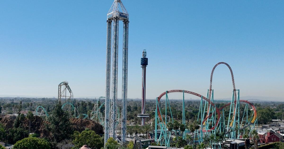 Seis banderas para cortar 135 trabajos en Knott's, Magic Mountain y otros parques de California