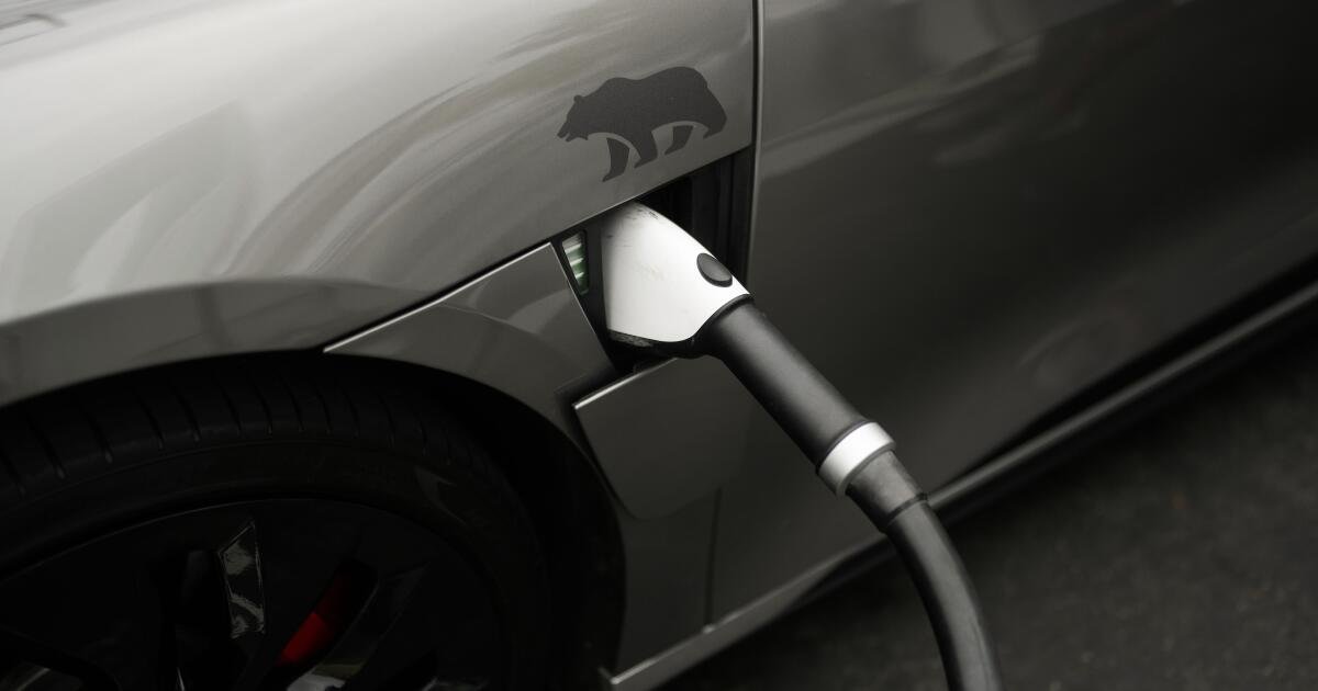 El Senado vota para anular la prohibición de la referencia de California de las nuevas ventas de automóviles de gasolina