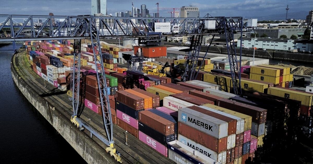 Estados Unidos y la UE están en un enfrentamiento sobre el comercio. ¿Qué quiere Trump y qué puede ofrecer Europa?