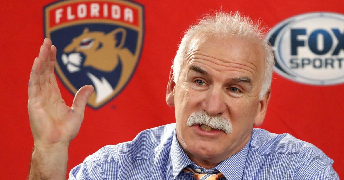 El entrenador de alquiler de Ducks, Joel Quenneville, quien anteriormente fue prohibido por el escándalo de abuso