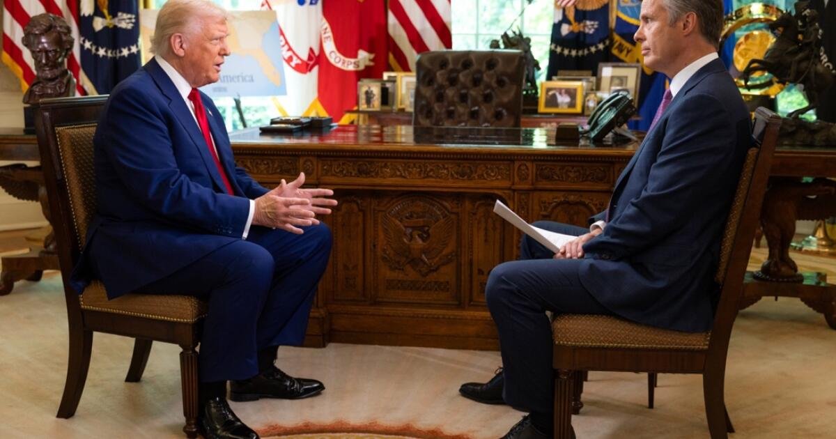 Terry Moran disparó desde ABC News por publicaciones en las redes sociales en Trump y Stephen Miller