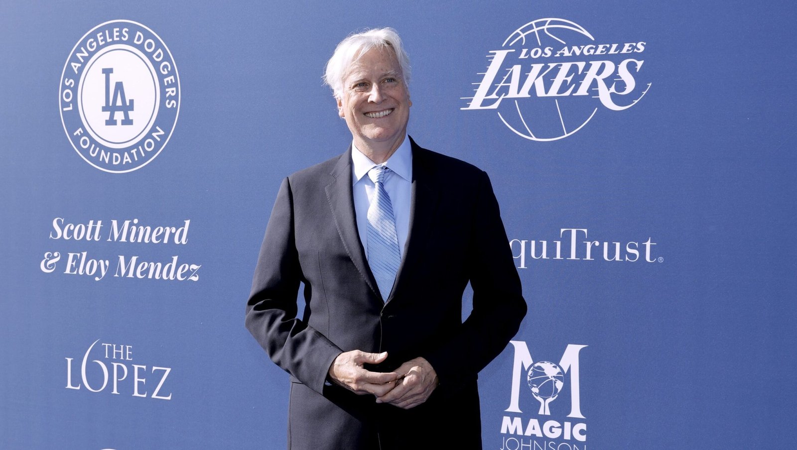 El patrimonio neto de Mark Walter: cuánto dinero tiene el nuevo propietario de los Lakers