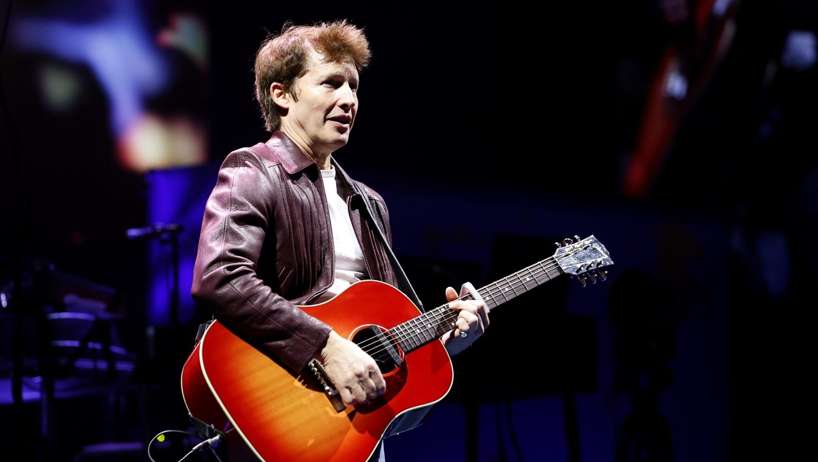 Valor neto de James Blunt: cuánto dinero tiene el cantante