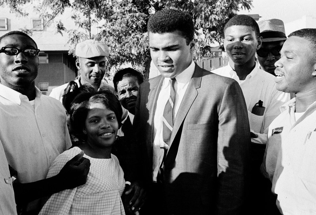 Hoy en Historia: 20 de junio, Muhammad Ali condenado por la evasión del borrador