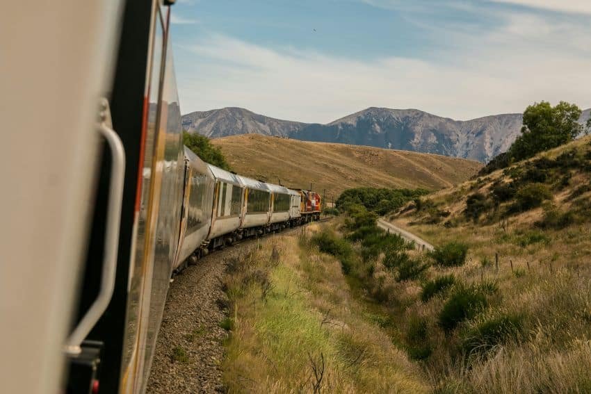 Un ferrocarril moderno a través de América Central podría vincular a Panamá con México para 2035