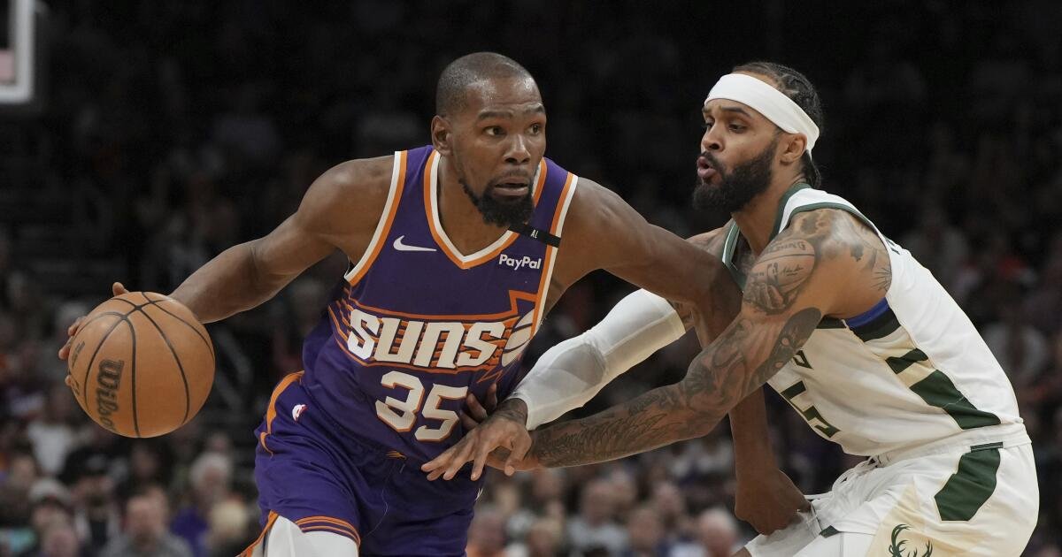 Kevin Durant cambió de los Suns a los Rockets en un éxito de éxito