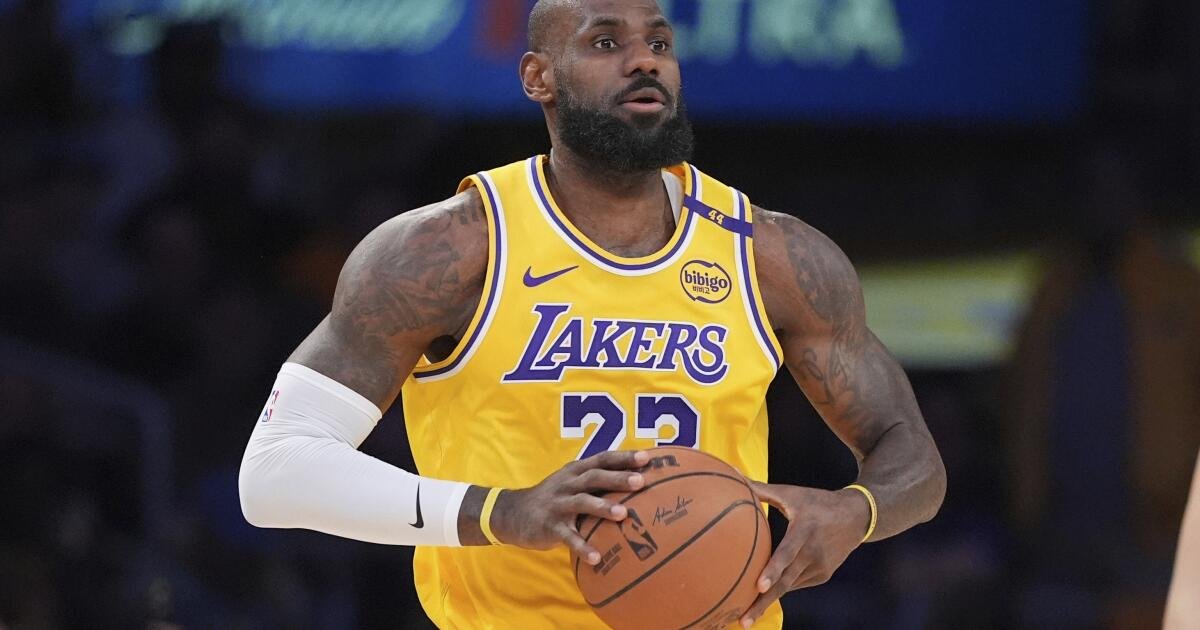 El informe deportivo: LeBron James opta con los Lakers por $ 52.6 millones