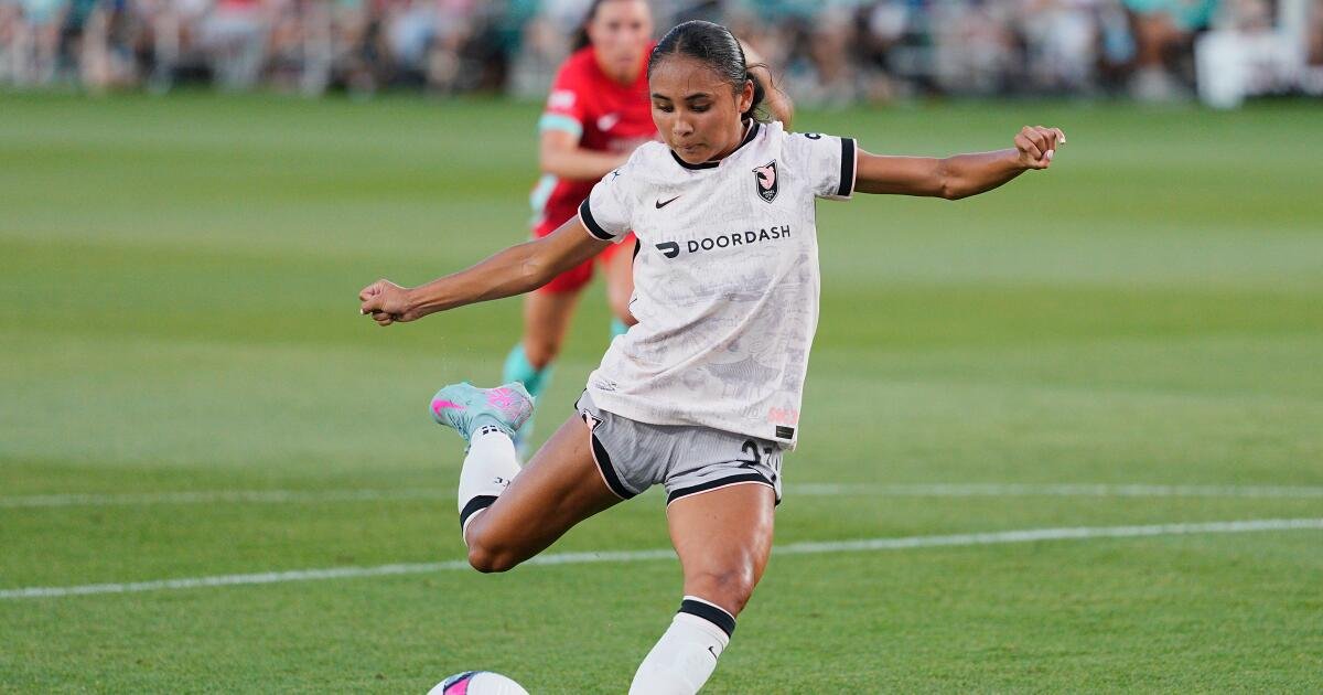 Alyssa Thompson no puede capitalizar el penalti en la pérdida de Angel City