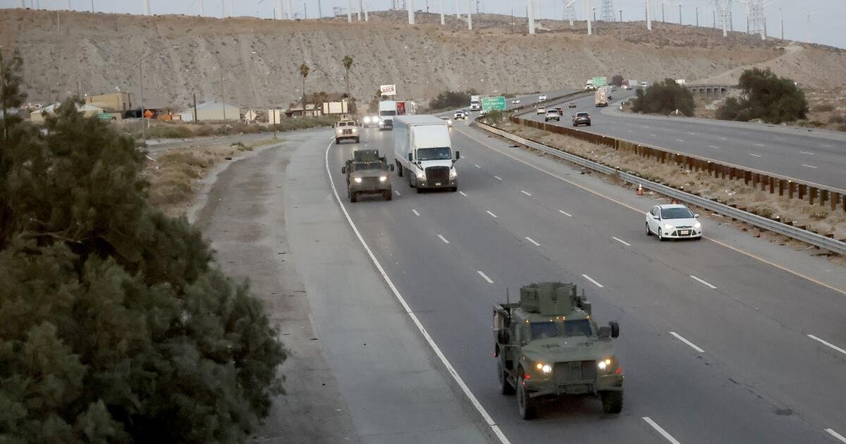 Los senadores de California presionan al Pentágono en busca de respuestas sobre el despliegue de cientos de marines a Los Ángeles