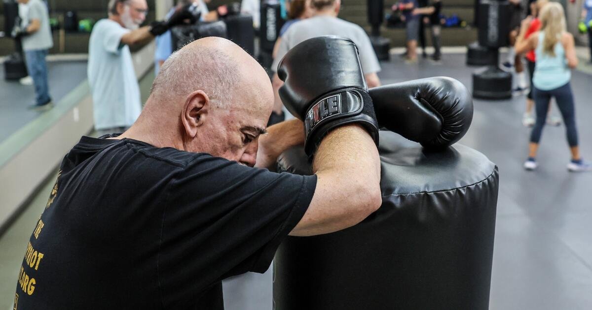 Cartas a los deportes: Bill Plaschke está luchando contra la enfermedad de Parkinson
