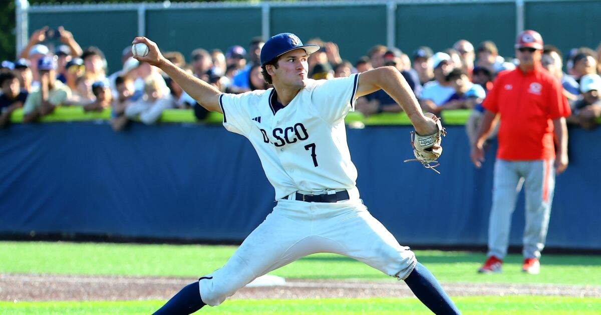 Preparación: Jack Champlin de St. John Bosco es un extraordinario más cercano en la postemporada