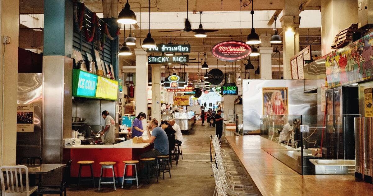 Grand Central Market, una encarnación del inmigrante LA, confronta el nuevo clima de miedo
