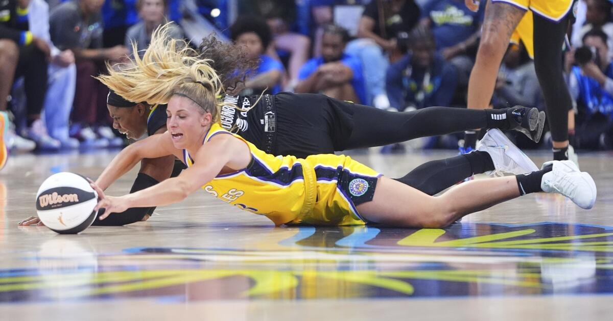 Para tres novatos de Sparks, el viaje de la WNBA es de incertidumbre y promesa