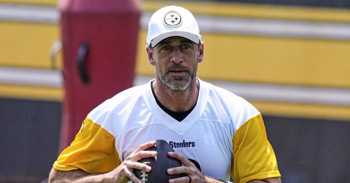 Aaron Rodgers dice que dejará la NFL y se esconderá el próximo año: ‘No me verás’