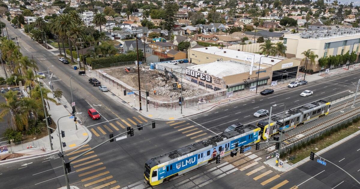 Después de medio siglo, los legisladores de California a punto de revisar una ley ambiental histórica