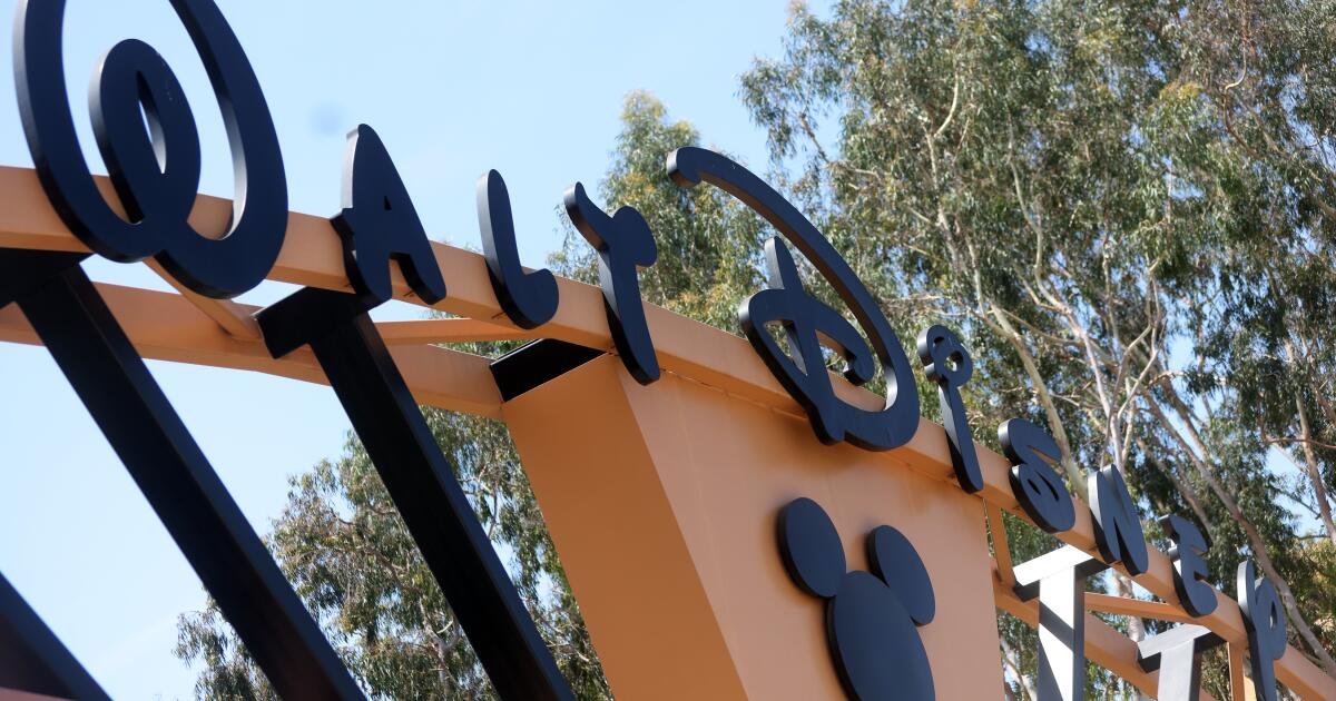 Disney para cortar cientos de empleados en la última ronda de despidos