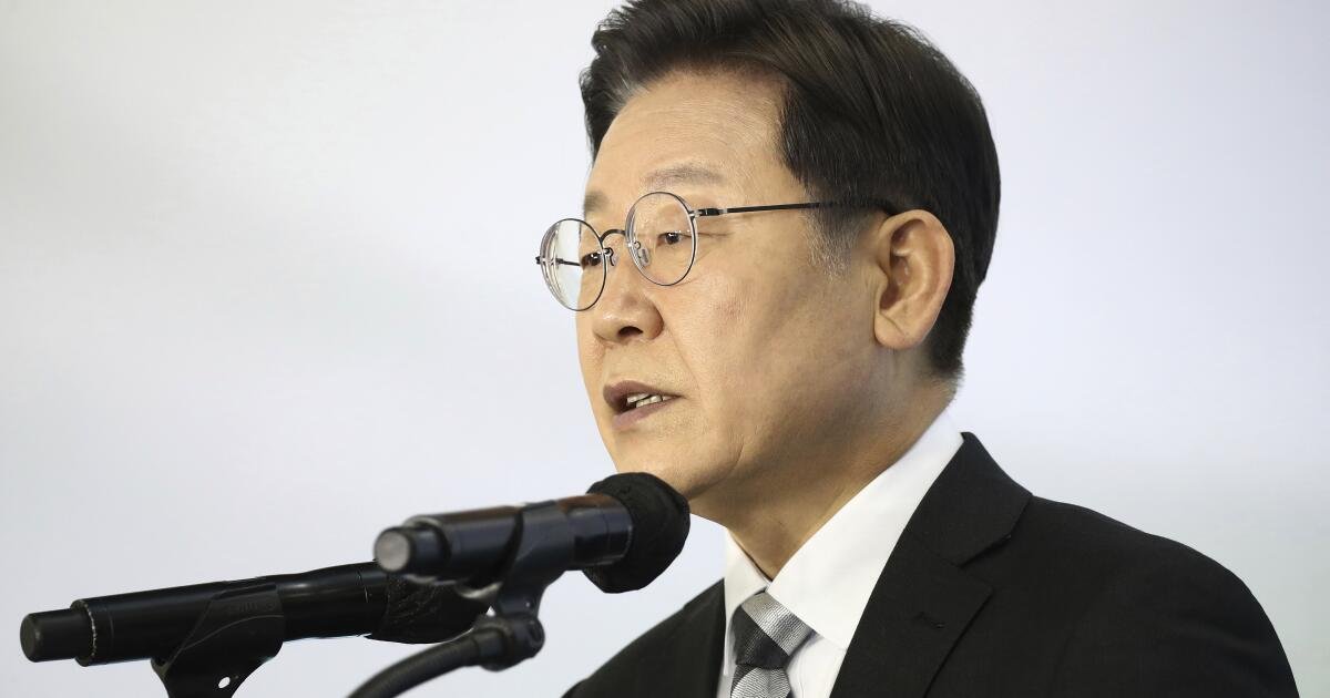 Cómo un ex trabajador de la fábrica subió a la presidencia de Corea del Sur