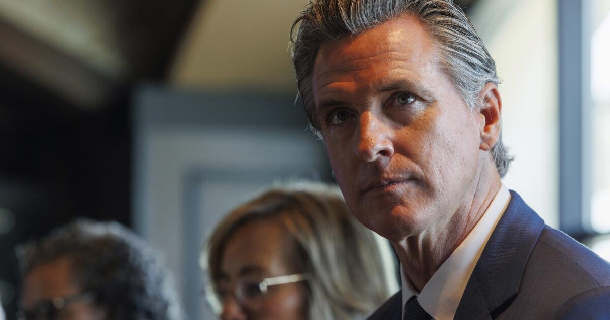 Newsom dice que Trump "avivó las llamas" de las protestas de Los Ángeles en la dirección de California