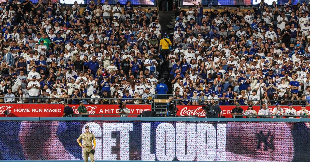 ¿Por qué el Dodger Stadium es tan fuerte? ‘Es solo parte de un espectáculo de entretenimiento’
